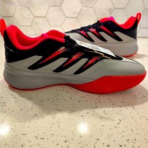 Adidas Men’s Dame Certified 3 Basketball Sneakers Size 9 Low Black Lucred NEW